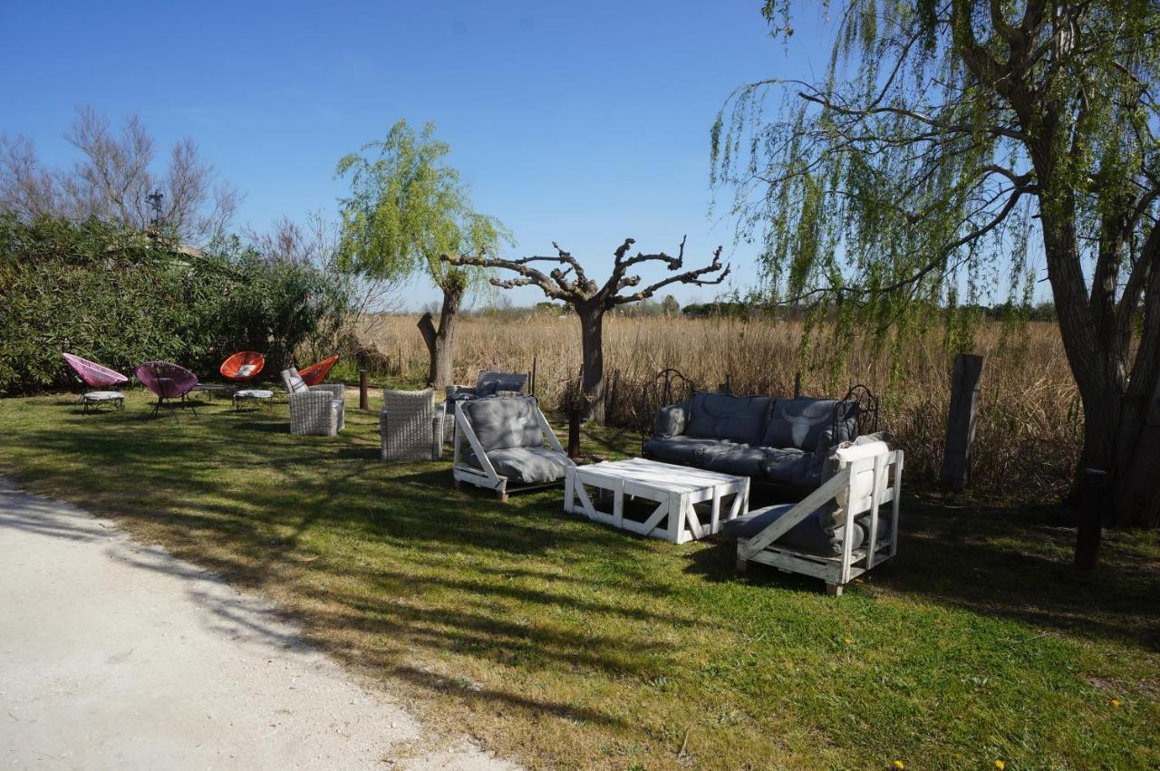 Equestres Lou Caloun - Les Maries De La Holiday home *